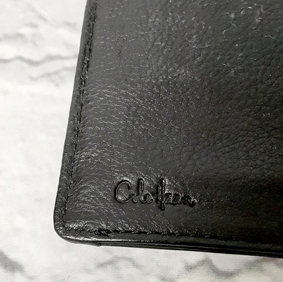 Cole Haan black leather wallet - Picture 4 of 14